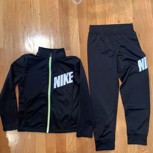 Nike athletic set, Size 7.